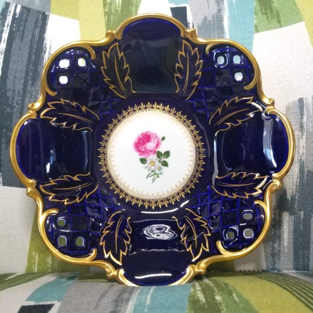 Reichenbach Echt Kobalt Blue Porcelain Serving Bowl Pierced With Feet And Rose